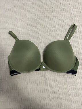 Victoria's Secret Olive Padded T-Shirt Bra